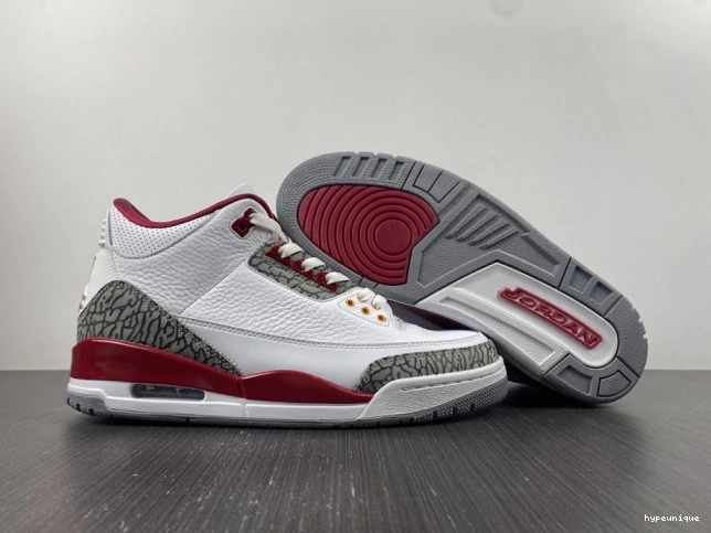 HYPE Retro 3 Jordan Cardinal CT8532-126 Red 0705